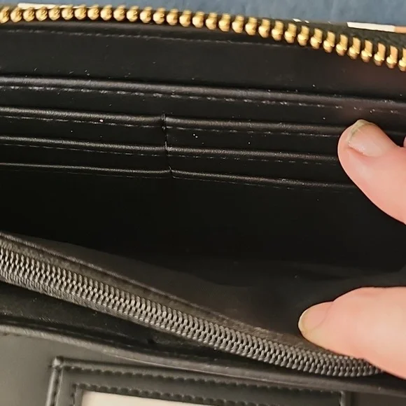 Betsey Johnson Heart Leopard Wallet - Picture 6 of 7